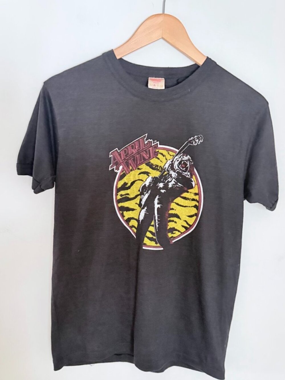 Vintage 1981 April Wine Nature of the Beast World Tour T-Shirt L Canada